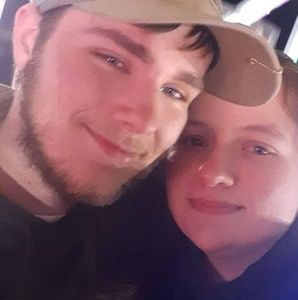 Meet your Posher, Derek